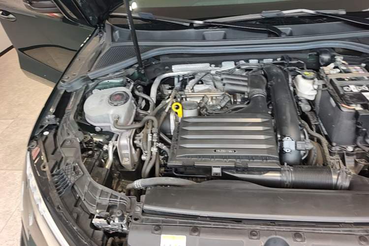 Used Audi A3 2024 A3L Limousine 35 TFSI Fashion Sport Model Engine Bay Right