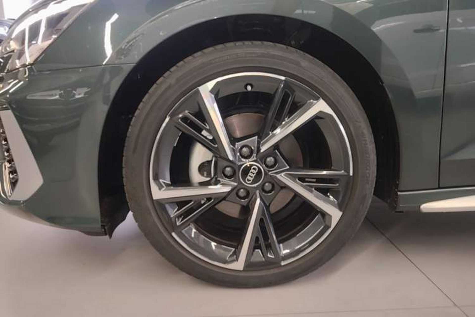 Used Audi A3 2024 Sportback 35 TFSI Fashionable Sports Model Exterior 4