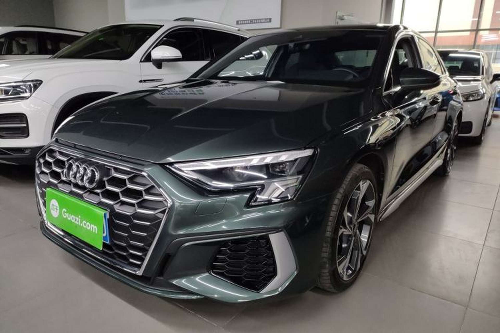 Used Audi A3 2024 A3L Limousine 35 TFSI Luxury Sport Edition Front Left 45 Deg
