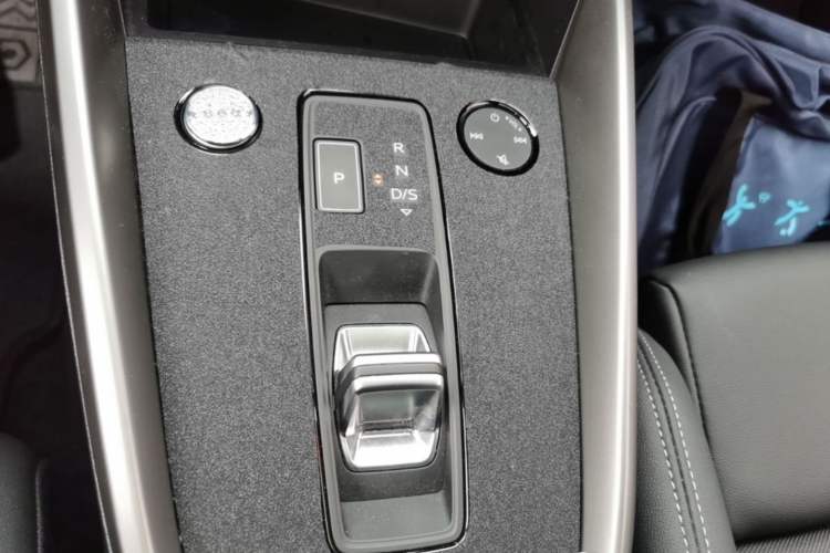 Used Audi A3 2024 Sportback 35 TFSI Fashionable Sports Model Gear Lever