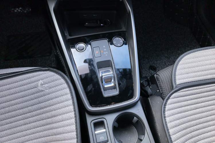 Used Audi A3 2024 Sportback 35 TFSI Advanced Sport Edition Gear Lever