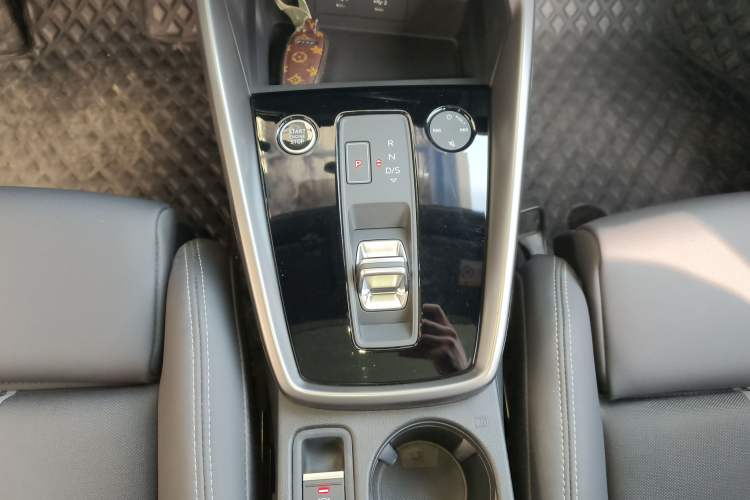 Used Audi A3 2024 A3L Limousine 35 TFSI Fashion Sport Model Gear Lever
