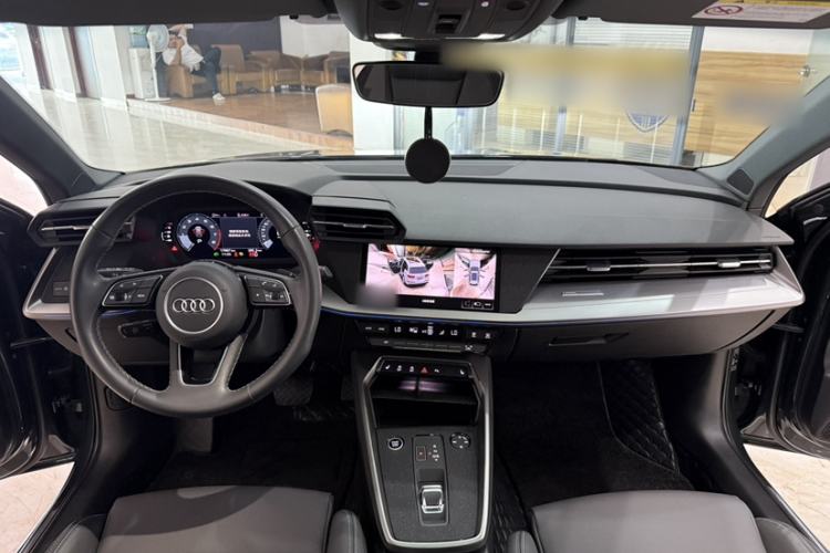 Used Audi A3 2024 Sportback 35 TFSI Fashionable Sports Model Interior 1