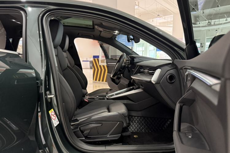 Used Audi A3 2024 Sportback 35 TFSI Fashionable Sports Model Interior 10
