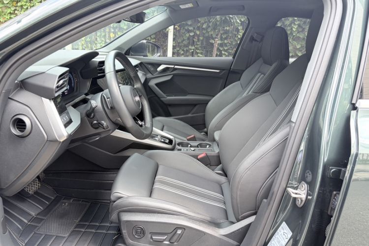 Used Audi A3 2024 A3L Limousine 35 TFSI Fashion Sport Model Interior 4