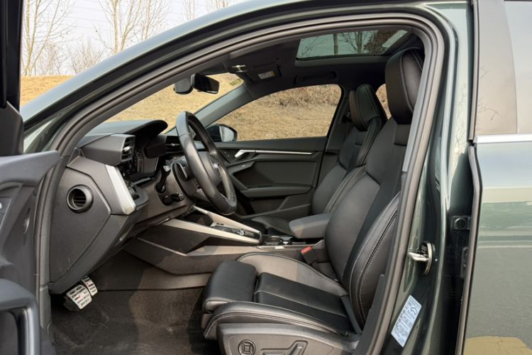 Used Audi A3 2024 Sportback 35 TFSI Fashionable Sports Model Left Front Seat