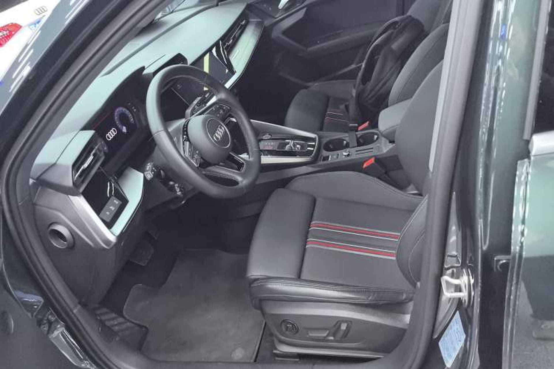 Used Audi A3 2024 A3L Limousine 35 TFSI Fashion Sport Model Left Front Seat
