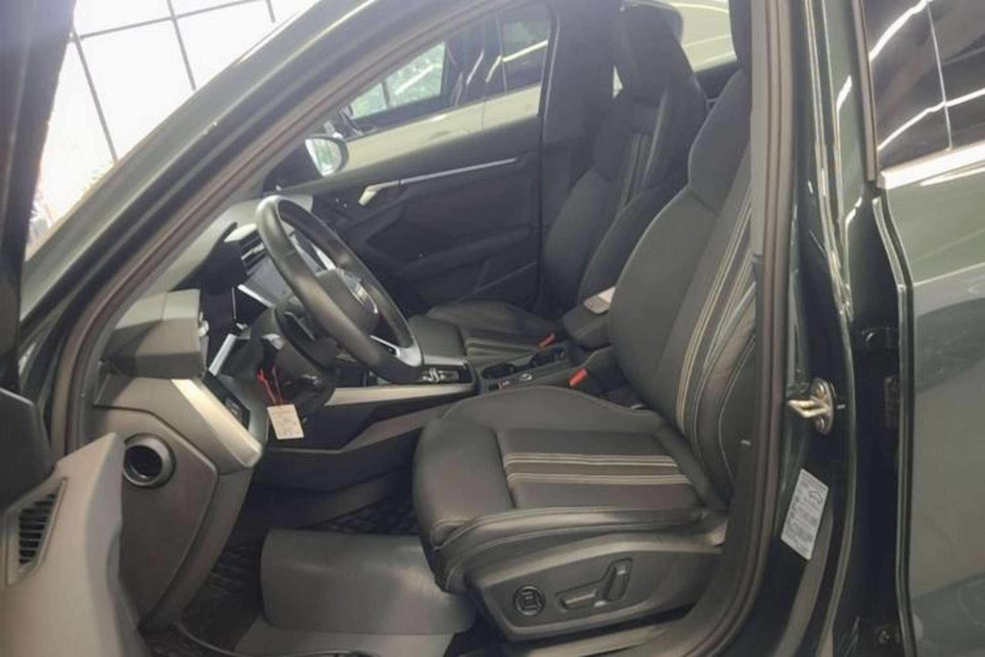 Used Audi A3 2024 Sportback 35 TFSI Fashionable Sports Model Left Front Seat