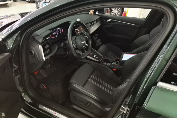Used Audi A3 2024 Sportback 35 TFSI Fashionable Sports Model Left Front Seat