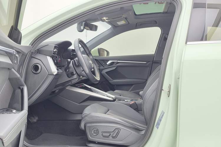 Used Audi A3 2024 A3L Limousine 35 TFSI Fashion Sport Model Left Front Seat