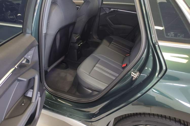 Used Audi A3 2024 Sportback 35 TFSI Fashionable Sports Model Left Rear Seat