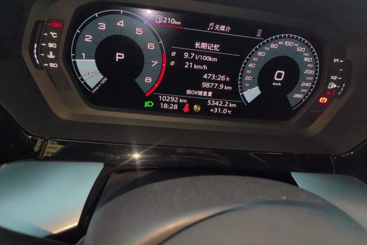 Used Audi A3 2024 A3L Limousine 35 TFSI Fashion Sport Model Odometer Close Up
