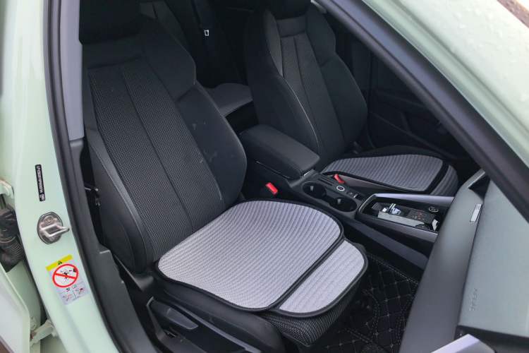 Used Audi A3 2024 Sportback 35 TFSI Advanced Sport Edition Right Front Seat