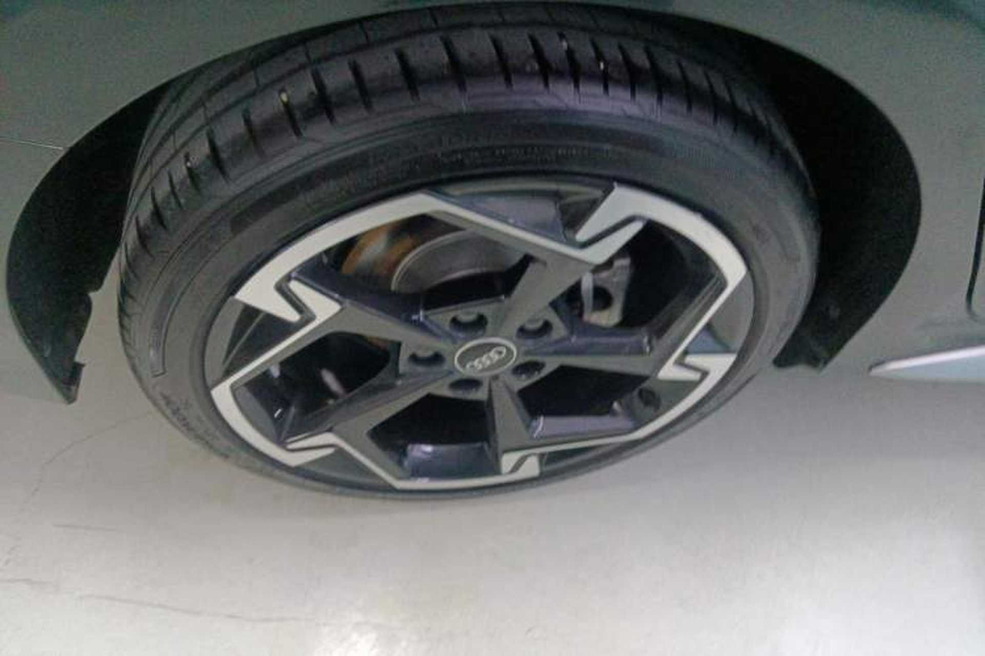 Used Audi A3 2024 Sportback 35 TFSI Fashionable Sports Model Right Rear Wheel Hub