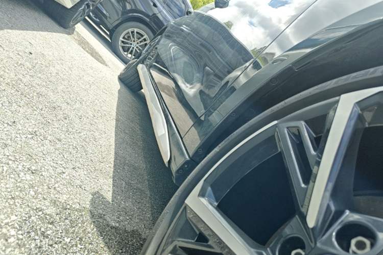 Used Audi A3 2024 Sportback 35 TFSI Fashionable Sports Model Right Side Sill
