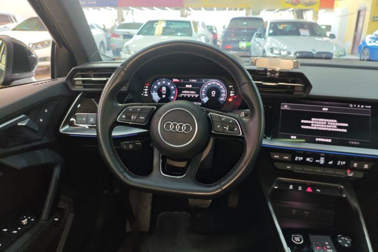 Used Audi A3 2024 A3L Limousine 35 TFSI Fashion Sport Model Steering Wheel