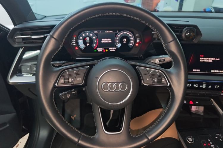 Used Audi A3 2024 A3L Limousine 35 TFSI Fashion Sport Model Steering Wheel