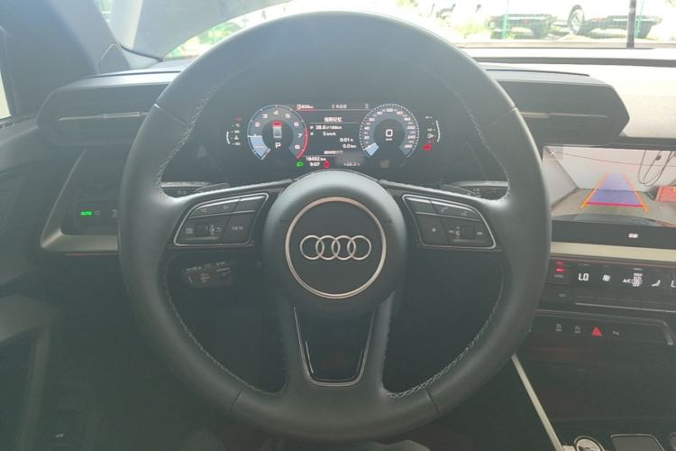 Used Audi A3 2024 A3L Limousine 35 TFSI Fashion Sport Model Steering Wheel