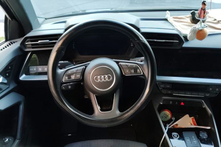 Used Audi A3 2024 Sportback 35 TFSI Advanced Sport Edition Steering Wheel