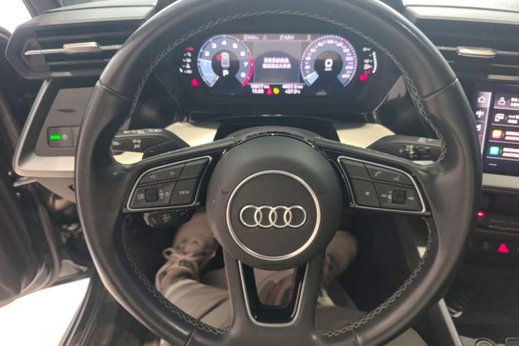 Used Audi A3 2024 A3L Limousine 35 TFSI Fashion Sport Model Steering Wheel