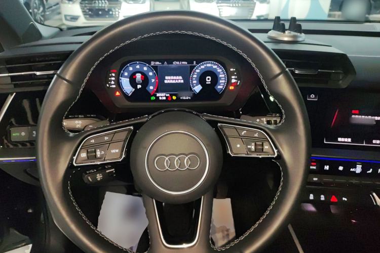 Used Audi A3 2024 Sportback 35 TFSI Fashionable Sports Model Steering Wheel