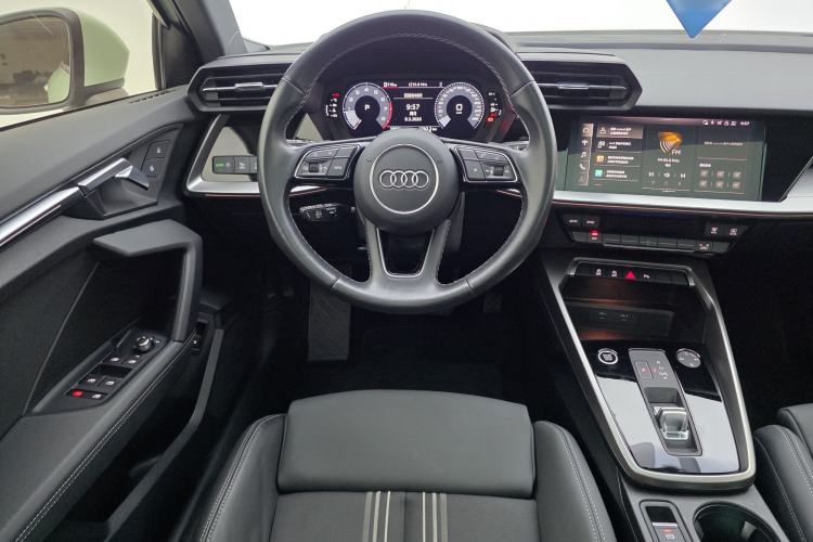 Used Audi A3 2024 A3L Limousine 35 TFSI Fashion Sport Model Steering Wheel