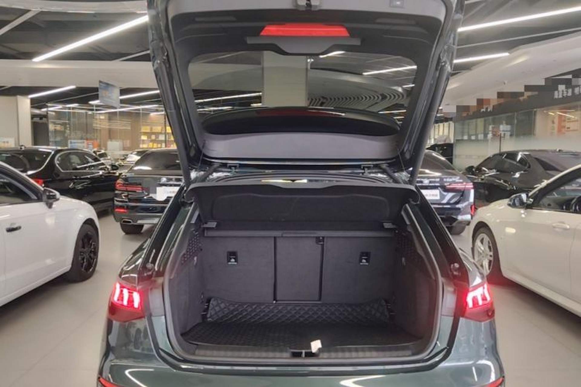 Used Audi A3 2024 Sportback 35 TFSI Fashionable Sports Model Trunk