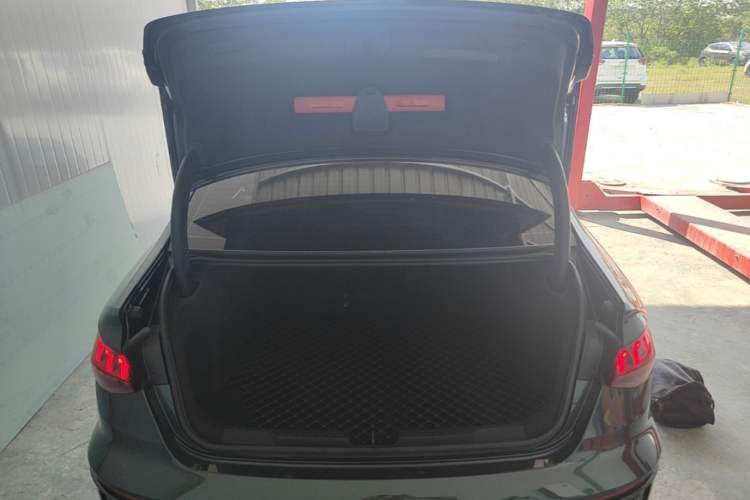 Used Audi A3 2024 A3L Limousine 35 TFSI Fashion Sport Model Trunk