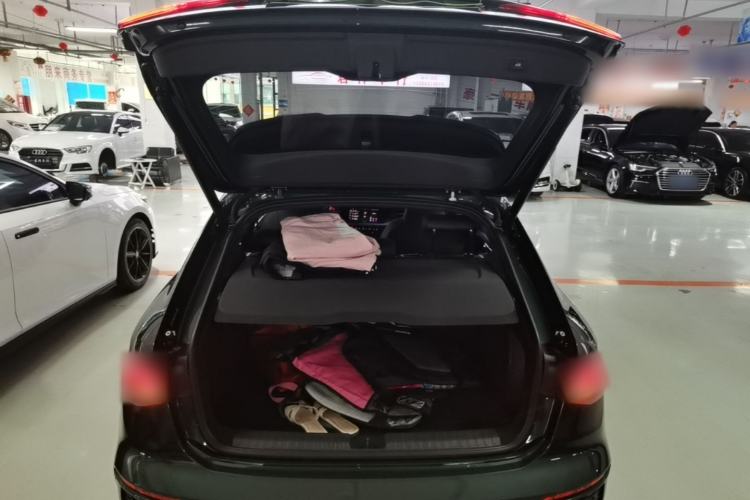 Used Audi A3 2024 Sportback 35 TFSI Fashionable Sports Model Trunk