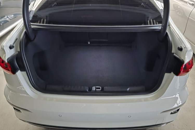 Used Audi A3 2024 A3L Limousine 35 TFSI Fashion Sport Model Trunk