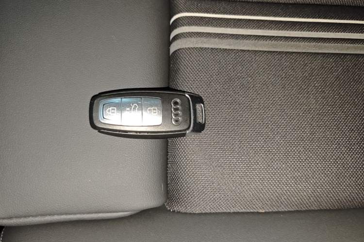 Used Audi A3 2024 A3L Limousine 35 TFSI Fashion Sport Model Vehicle Key
