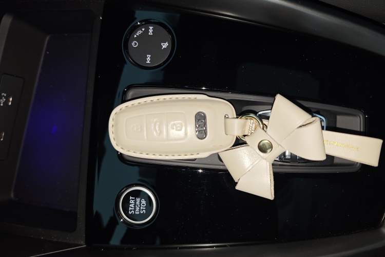 Used Audi A3 2024 A3L Limousine 35 TFSI Fashion Sport Model Vehicle Key