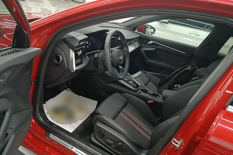 Used Audi A3 2024 Sportback 35 TFSI Fashionable Sports Model Driver Seat