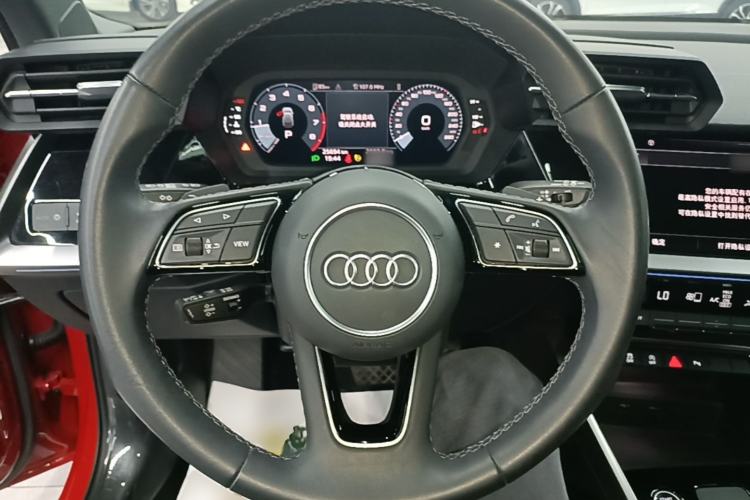 Used Audi A3 2024 Sportback 35 TFSI Fashionable Sports Model Steering Wheel