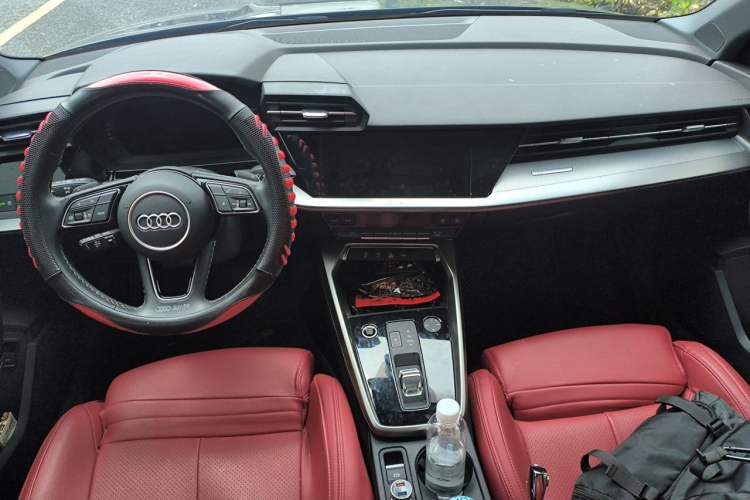 Used Audi A3 2024 A3L Limousine 35 TFSI Fashion Sport Model Center Console