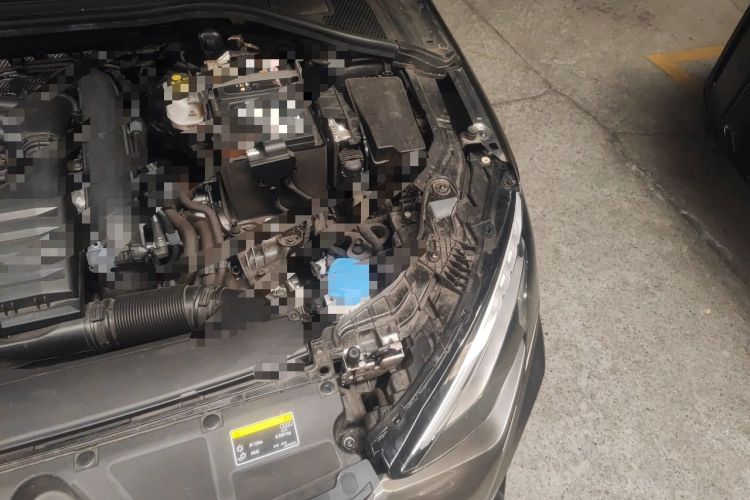 Used Audi A3 2024 Sportback 35 TFSI Fashionable Sports Model Engine Bay Left