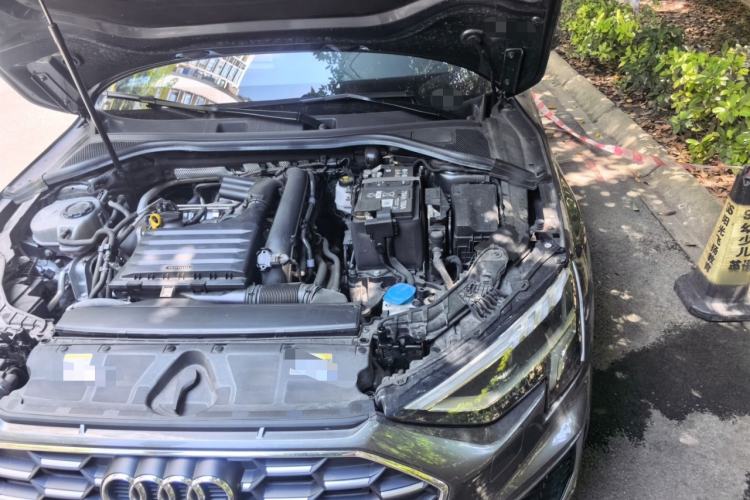 Used Audi A3 2024 Sportback 35 TFSI Fashionable Sports Model Engine Bay Left