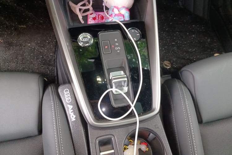 Used Audi A3 2024 A3L Limousine 35 TFSI Fashion Sport Model Gear Lever