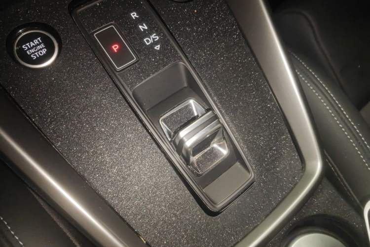 Used Audi A3 2024 Sportback 35 TFSI Fashionable Sports Model Gear Lever