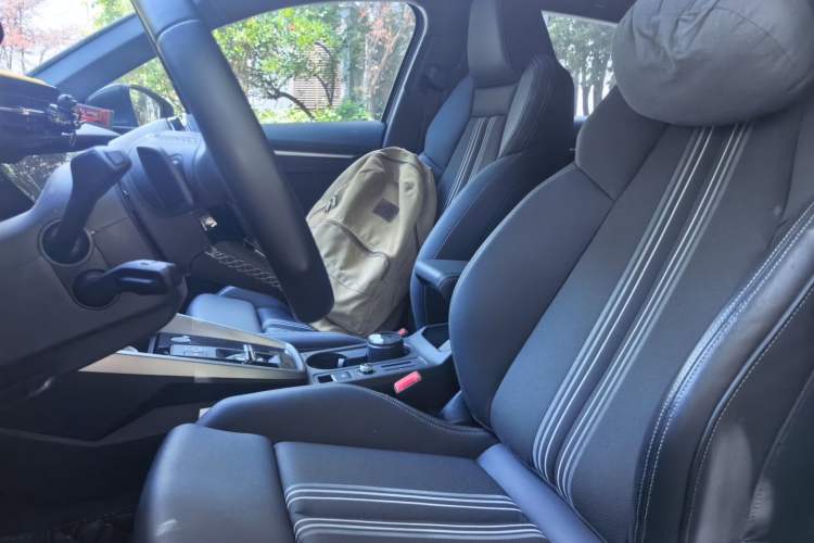 Used Audi A3 2024 Sportback 35 TFSI Fashionable Sports Model Left Front Seat