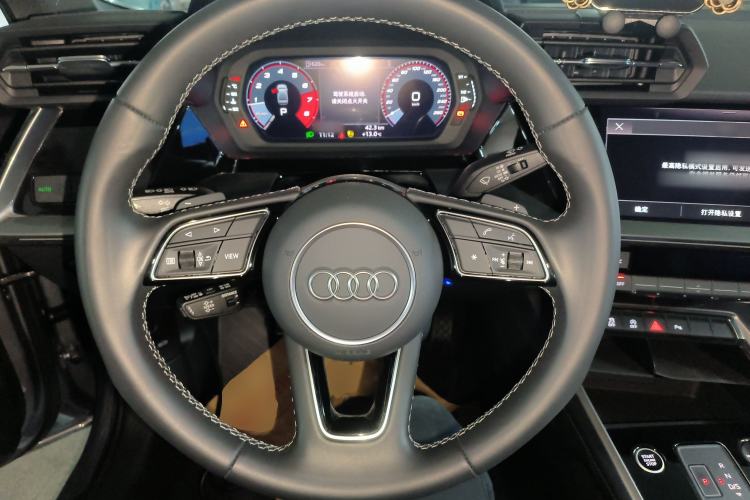 Used Audi A3 2024 A3L Limousine 35 TFSI Fashion Sport Model Steering Wheel