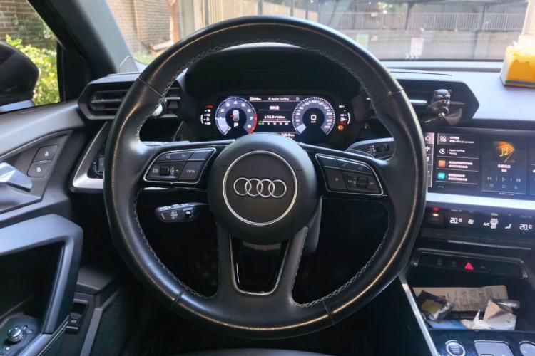 Used Audi A3 2024 Sportback 35 TFSI Fashionable Sports Model Steering Wheel