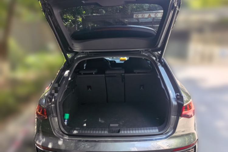 Used Audi A3 2024 Sportback 35 TFSI Fashionable Sports Model Trunk