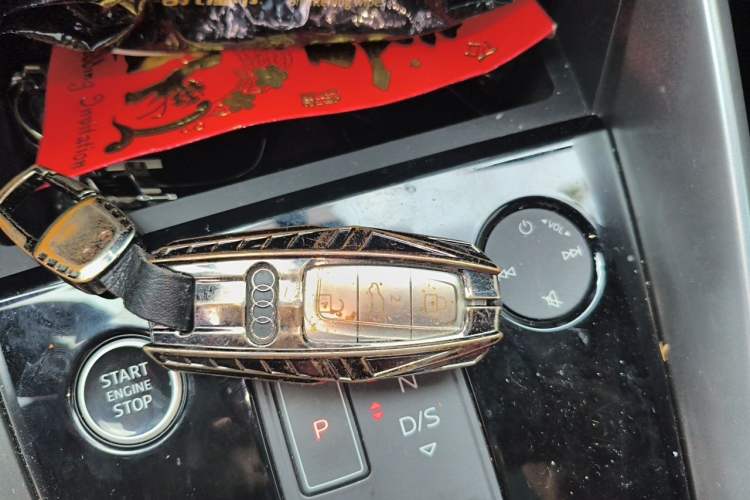 Used Audi A3 2024 A3L Limousine 35 TFSI Fashion Sport Model Vehicle Key
