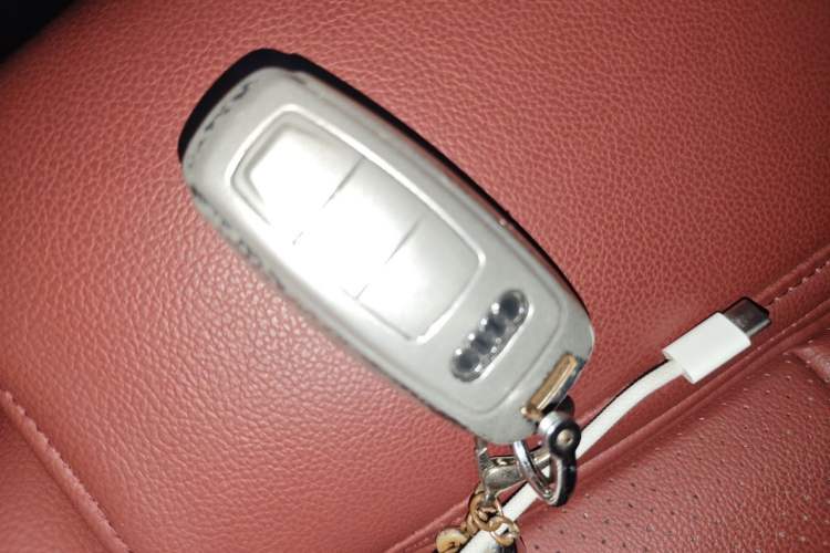 Used Audi A3 2024 A3L Limousine 35 TFSI Fashion Sport Model Vehicle Key