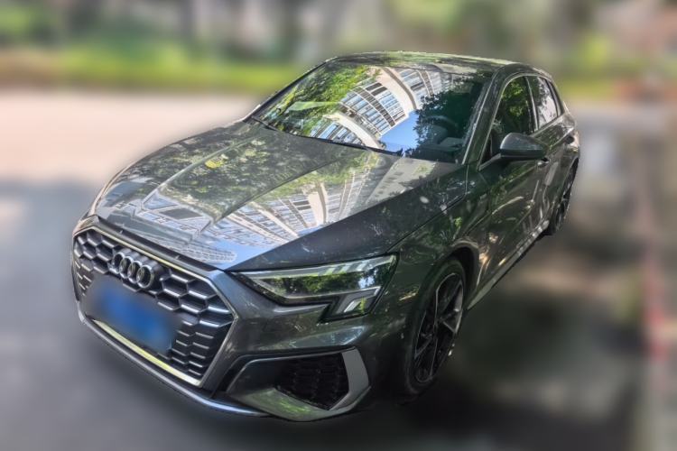 Used Audi A3 2024 Sportback 35 TFSI Fashionable Sports Model Guazi used car, China used car export, Used car for sale, Used cars, Cheapest cars for sale