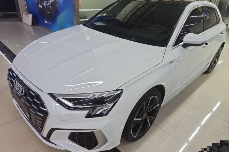 Used Audi A3 2024 Sportback 35 TFSI Fashionable Sports Model Guazi used car, China used car export, Used car for sale, Used cars, Cheapest cars for sale