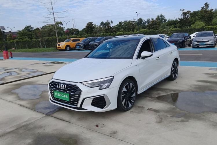 Audi A3 2024 A3L Limousine 35 TFSI Fashion Sport Model