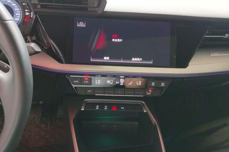 Used Audi A3 2024 A3L Limousine 35 TFSI Fashion Sport Model Audio And AC Panel