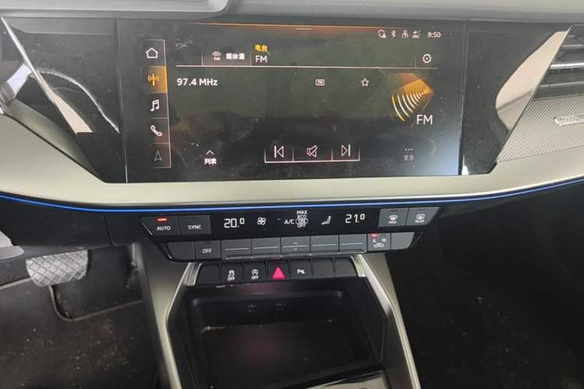 Used Audi A3 2024 A3L Limousine 35 TFSI Fashion Sport Model Audio And AC Panel